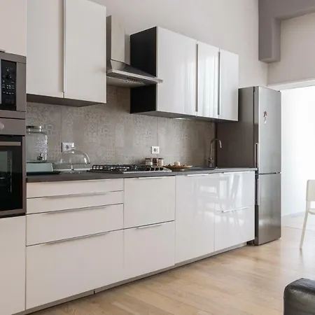 Apartament Chiarilu Near The Center Politecnico Fair And Life *